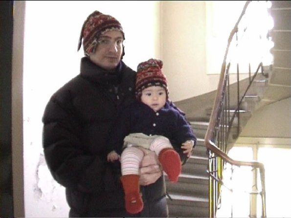 20011209_212300_1elena