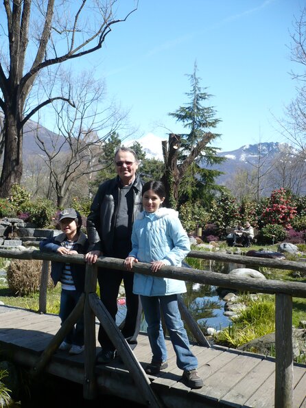20100406_122528_P1020585