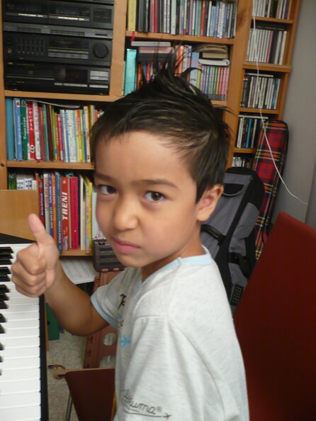 20110908_200413_P1040068